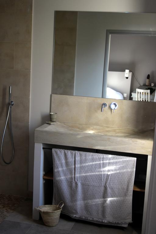 La Magnanerie De L'Isle B&B Oda fotoğraf